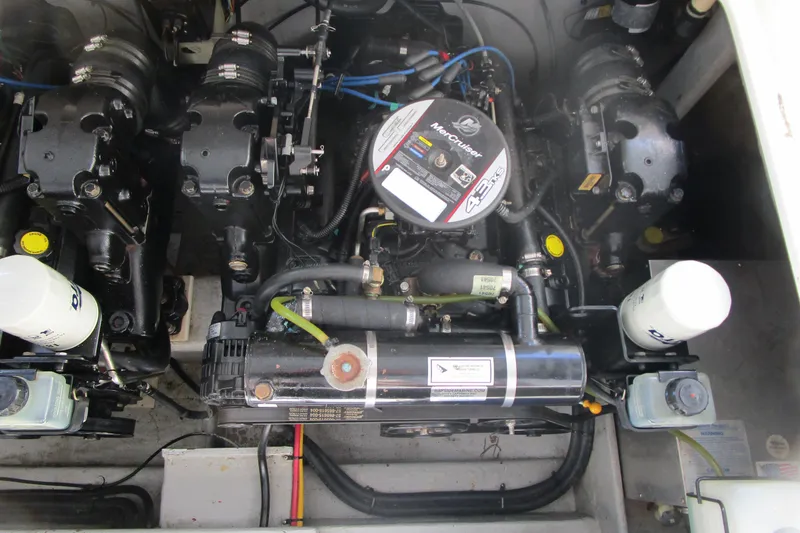 Slide: The Image of 2014 4.3 Mercruiser Port - 28