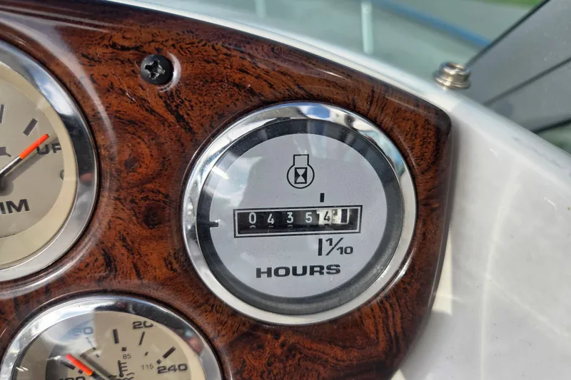 Slide: The Image of Close-up of 2001 Doral 270 SC boat hour meter showing 435.4 hours. - 21