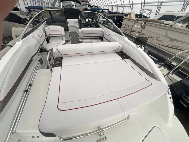 Slide: The Image of Formula 240 Bowrider 2015 - 11