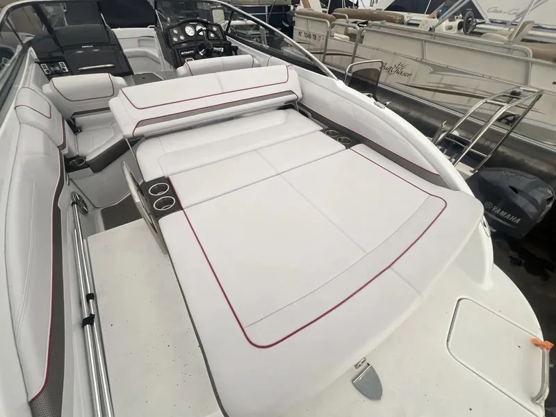 Slide: The Image of Formula 240 Bowrider 2015 - 18