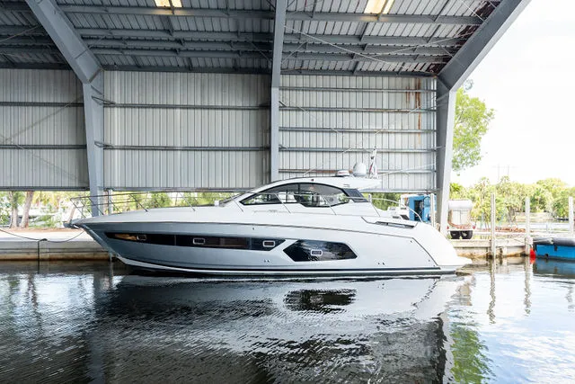 Slide: The Image of Azimut 43 2007 - 46