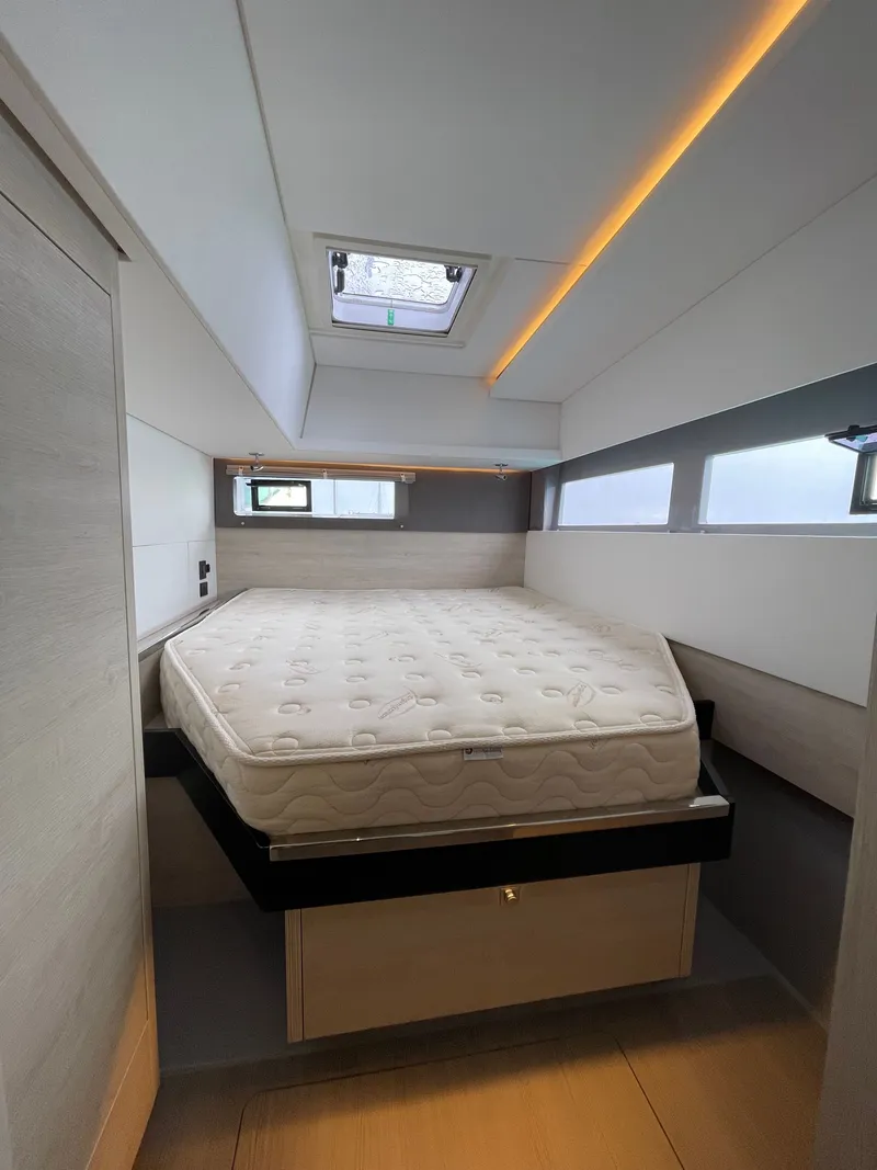 Slide: The Image of Interior of a 2021 Leopard 45 yacht with bed. - 32