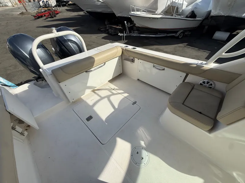 Slide: The Image of Pursuit DC 265 Dual Console 2017 - 13