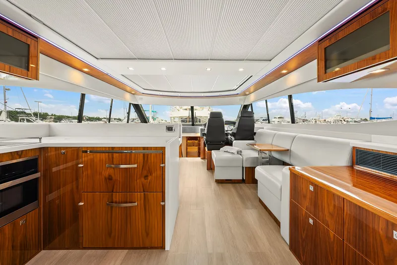 Slide: The Image of Riviera 6000 Sport Yacht 2024 - 115