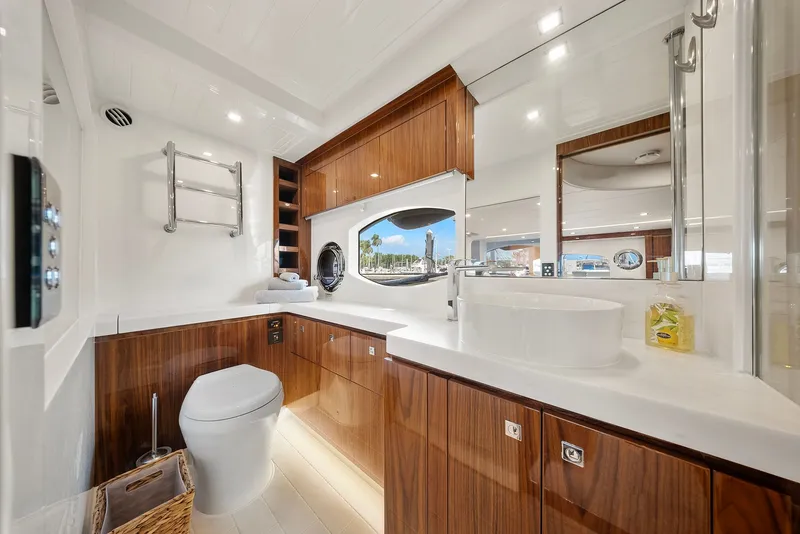 Slide: The Image of Riviera 6000 Sport Yacht 2024 - 90