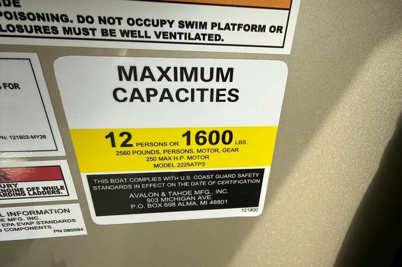 Slide: The Image of 2026 Avalon LSZ Quad Lounge boat capacity label, 12 persons or 1600 lbs, 250 max HP. - 11