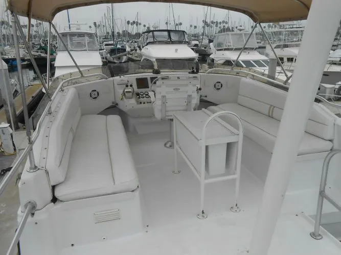 Slide: The Image of 1997 Mainship 350 - Image 16 - 16