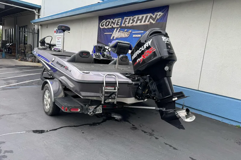 Slide: The Image of 2017 Ranger Z185 boat with Mercury Pro XS engine at a fishing store. - 6