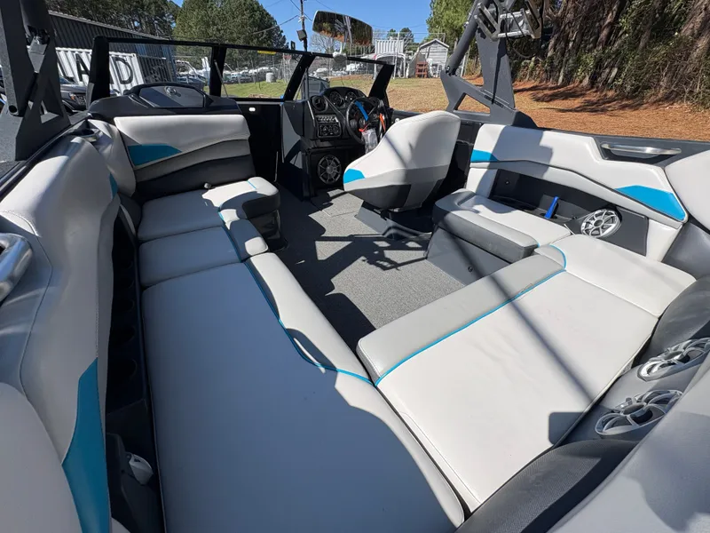 Slide: The Image of Axis A22 2015 - 7