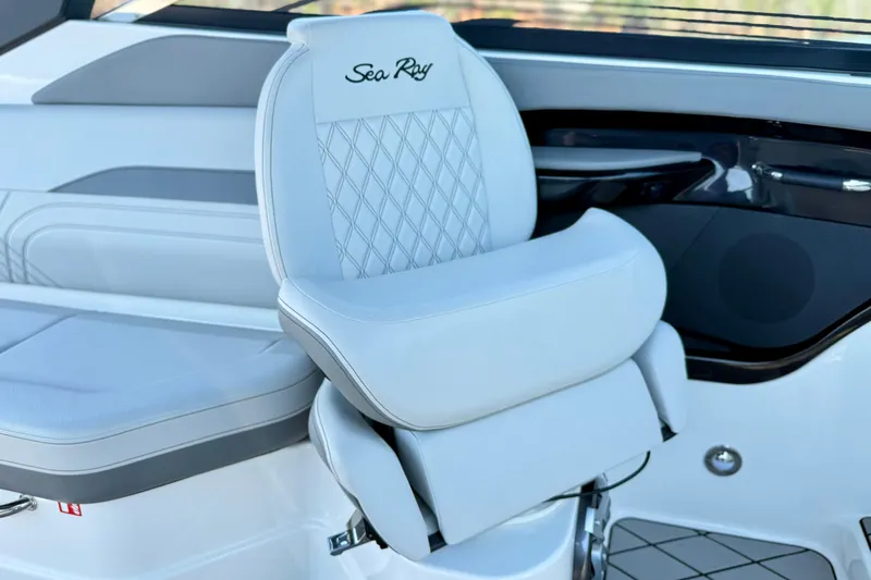Slide: The Image of Luxurious seating on 2025 Sea Ray SLX 280 boat, featuring elegant design and comfort. - 19