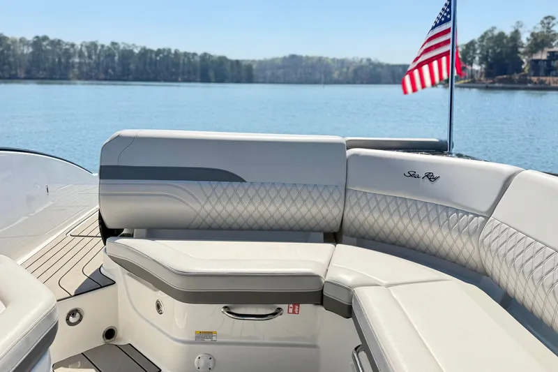 Slide: The Image of Interior of 2025 Sea Ray SLX 280 yacht with luxurious seating. - 28