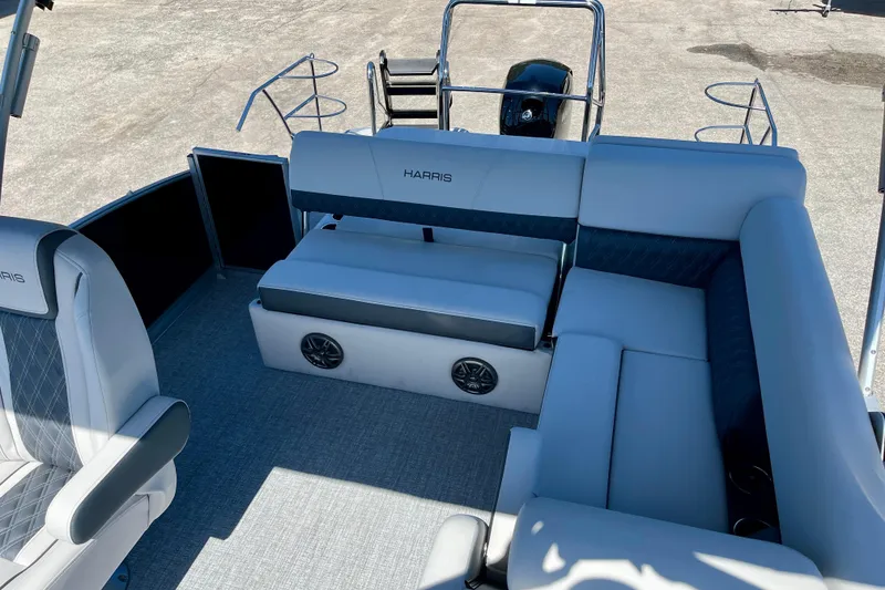 Slide: The Image of Interior of Harris Sunliner 210 pontoon boat, model year 2025. - 18