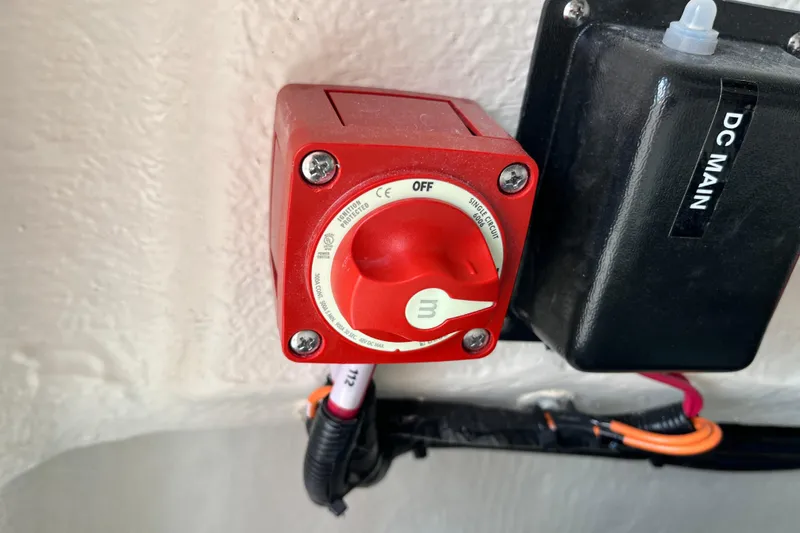 Slide: The Image of Red switch in Boston Whaler 150 Montauk 2026 boat. - 16