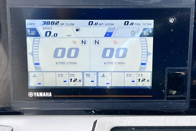 Slide: The Image of Yamaha display on 2019 Sea Fox 328 Commander showing speed, fuel, and RPM metrics. - 39
