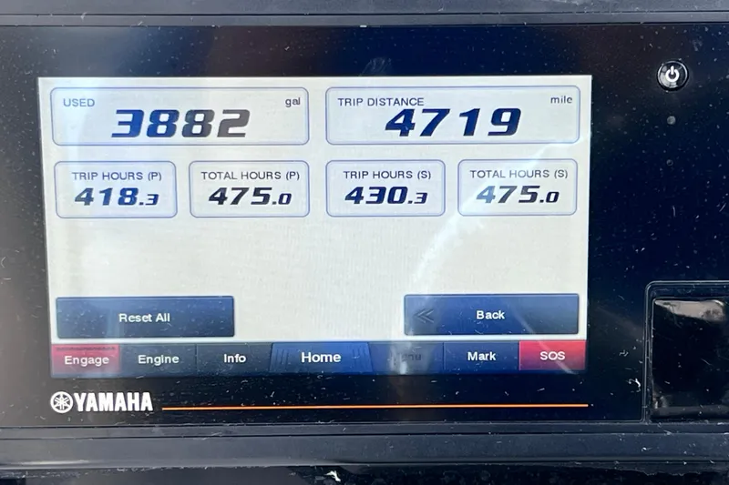 Slide: The Image of Yamaha display showing fuel usage and trip data for 2019 Sea Fox 328 Commander. - 40