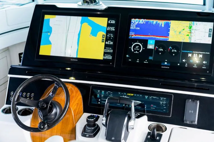 Slide: The Image of 2025 Hcb 56 Suenos Gix - Image 20 - 20