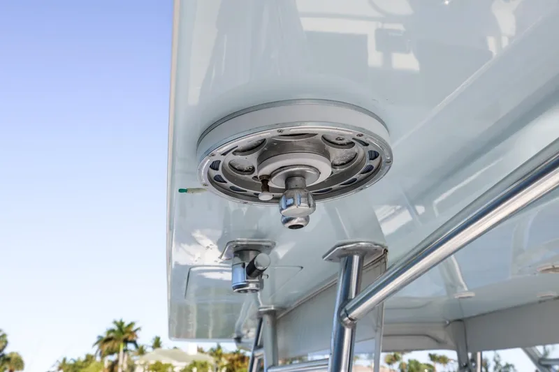 Slide: The Image of Close-up of 2016 Invincible 39 Open Fisherman boat's overhead structure and fittings. - 30