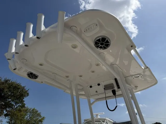 Slide: The Image of Sea Pro 228 Bay Boat 2022 - 15