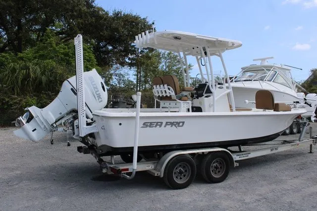 Slide: The Image of Sea Pro 228 Bay Boat 2022 - 3