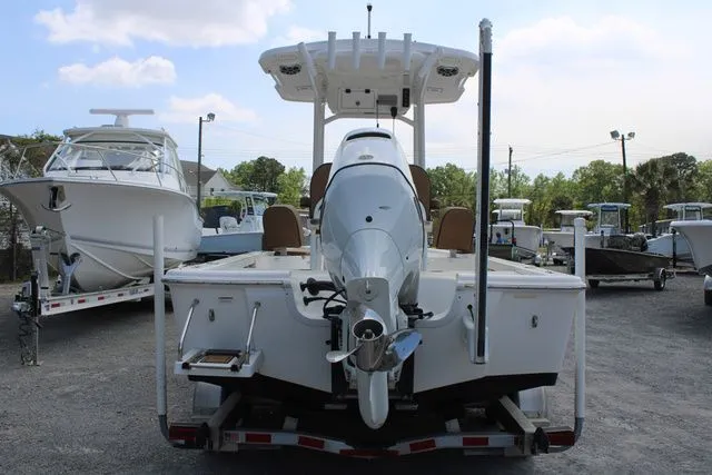 Slide: The Image of Sea Pro 228 Bay Boat 2022 - 4