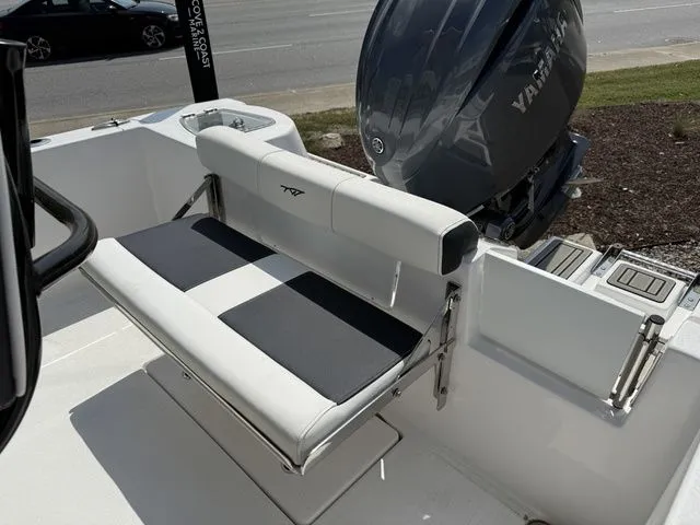 Slide: The Image of Tidewater 210 CC Adventure 2026 - 15