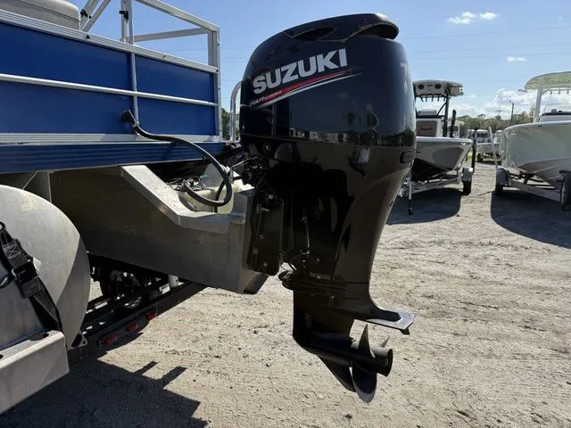 Slide: The Image of Lexington 317 2020 - 5