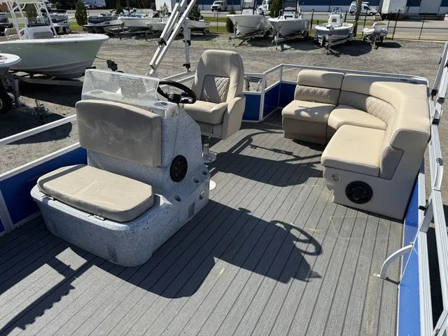 Slide: The Image of Lexington 317 2020 - 8