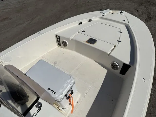 Slide: The Image of Scout 200 Bay Scout 2009 - 13