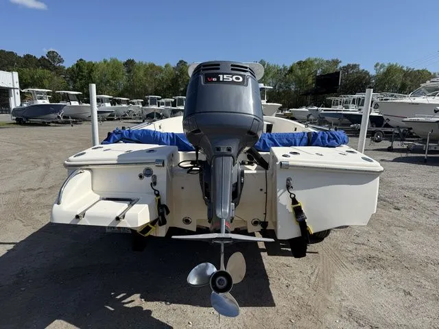 Slide: The Image of Scout 200 Bay Scout 2009 - 5