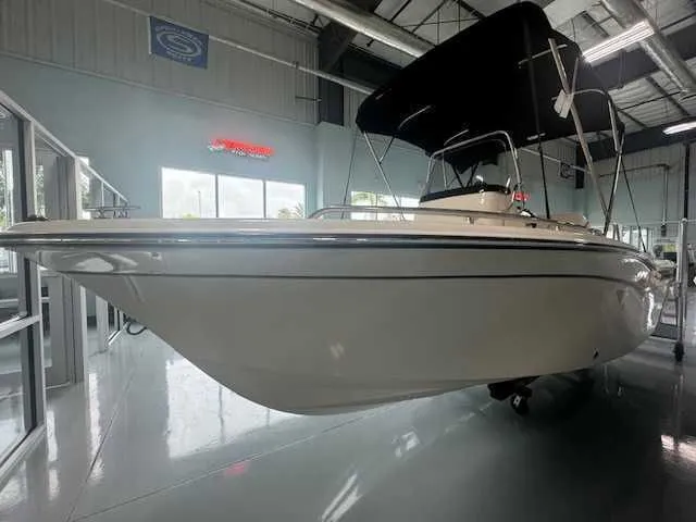 Slide: The Image of Grady-White Fisherman 180 2025 - 2