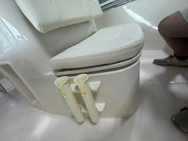 Slide: The Image of Grady-White Fisherman 180 2025 - 22