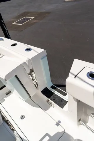 Slide: The Image of Sportsman Heritage 261 Center Console 2026 - 40