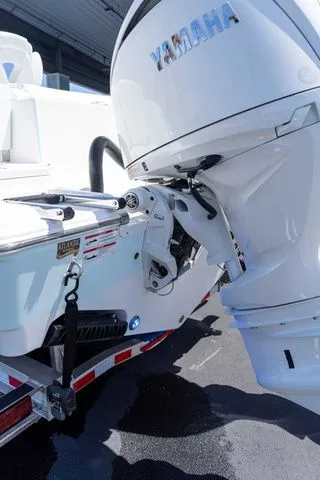 Slide: The Image of Sportsman Heritage 261 Center Console 2026 - 9