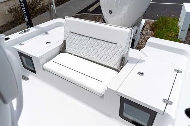 Slide: The Image of Sportsman Masters 247 Bay Boat 2026 - 16