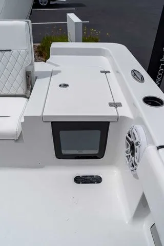 Slide: The Image of Sportsman Masters 247 Bay Boat 2026 - 17