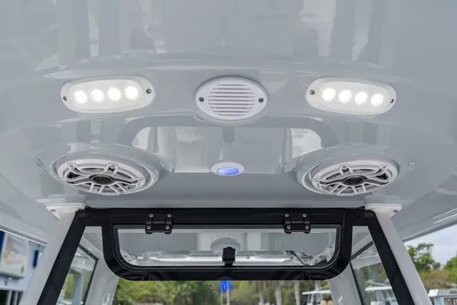 Slide: The Image of Sportsman Masters 247 Bay Boat 2026 - 32