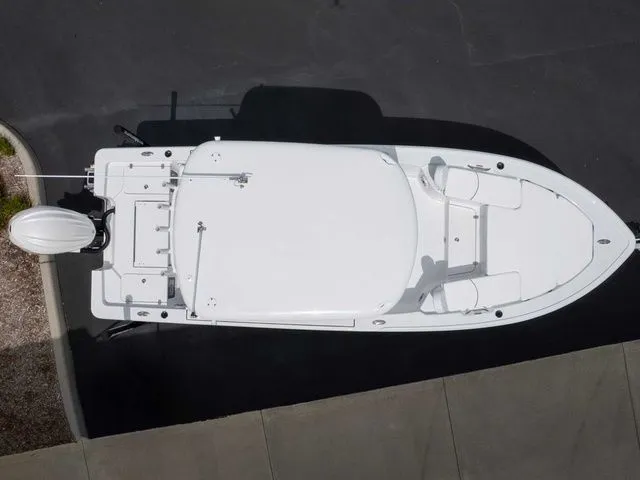 Slide: The Image of Sportsman Masters 247 Bay Boat 2026 - 6