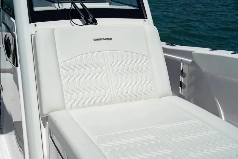 Slide: The Image of Luxurious seating on the 2026 Twin Vee 280 GFX2 CC boat. - 5