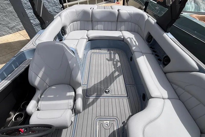 Slide: The Image of Interior of 2026 MB B52 23 Classic boat with luxurious seating and modern design. - 11