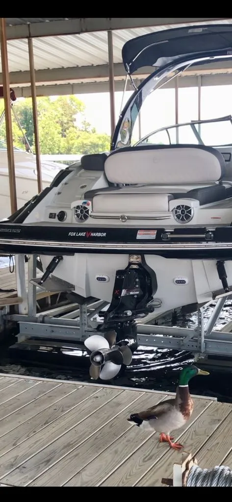 Slide: The Image of Crownline Boats 290 SS 2020 - 2