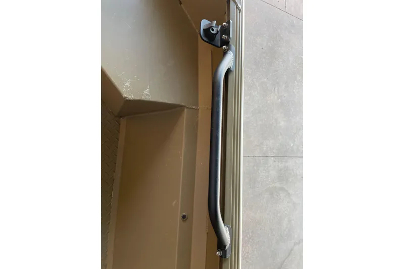 Slide: The Image of Handle detail of 2025 Edge Duck Boats 550 model, showcasing sturdy construction. - 17