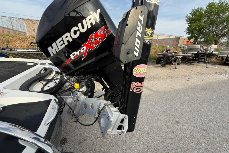 Slide: The Image of 2016 Nitro Z21 boat with Mercury Pro XS engine and Talon anchor system. - 28