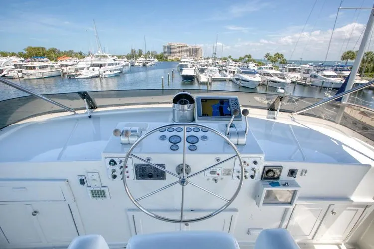 Slide: The Image of 1981 Hatteras 56 My - Image 10 - 10