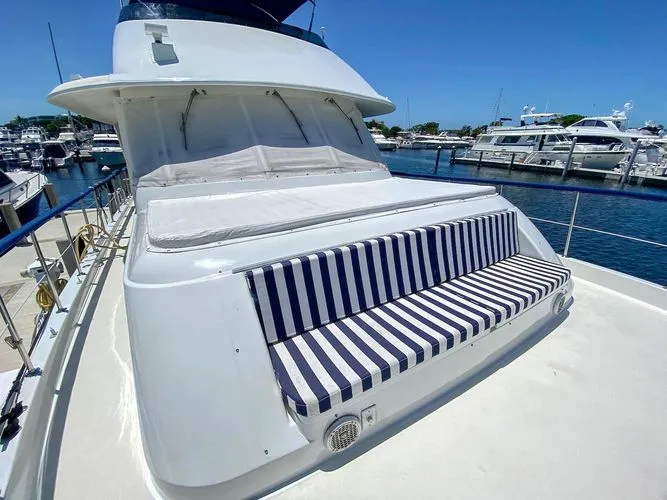 Slide: The Image of 1981 Hatteras 56 My - Image 16 - 16