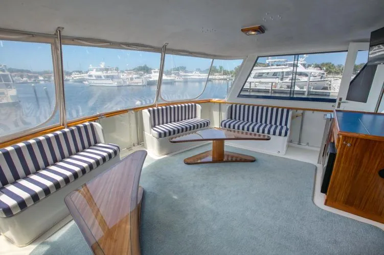 Slide: The Image of 1981 Hatteras 56 My - Image 23 - 23