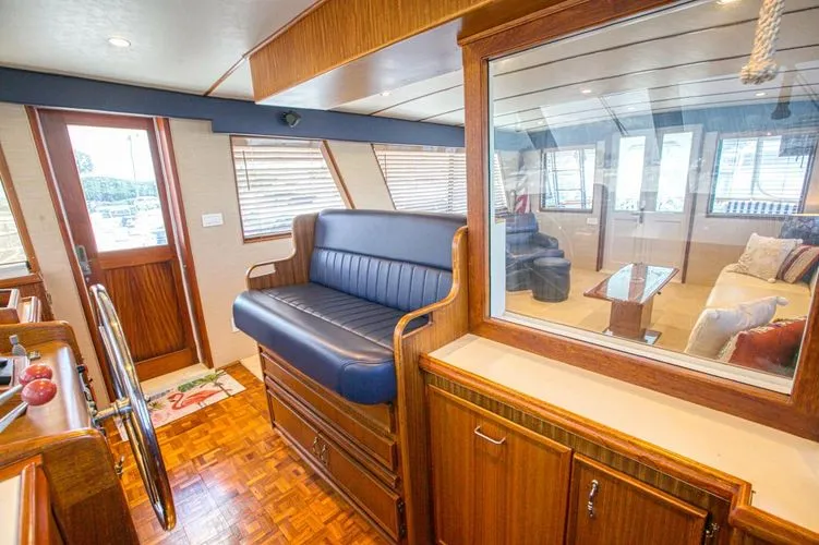 Slide: The Image of 1981 Hatteras 56 My - Image 35 - 35