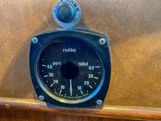 Slide: The Image of 1981 Hatteras 56 My - Image 39 - 39