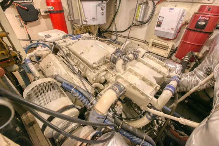 Slide: The Image of 1981 Hatteras 56 My - Image 67 - 67