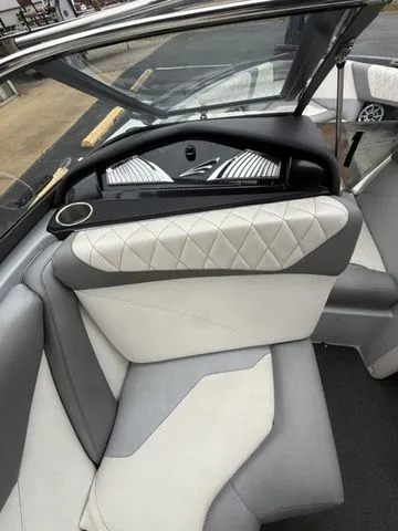 Slide: The Image of Tigé Z3 2014 - 4