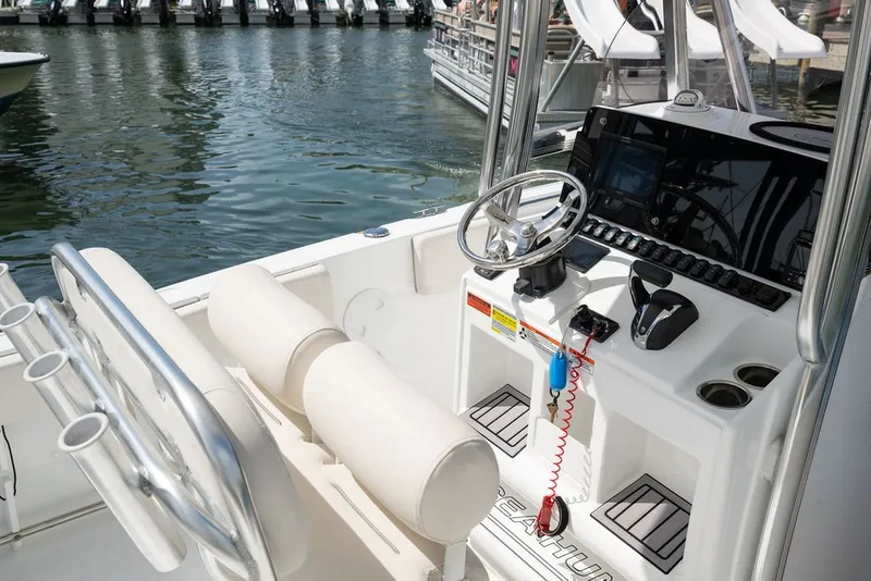 Slide: The Image of Sea Hunt Ultra 234 2023 - 14